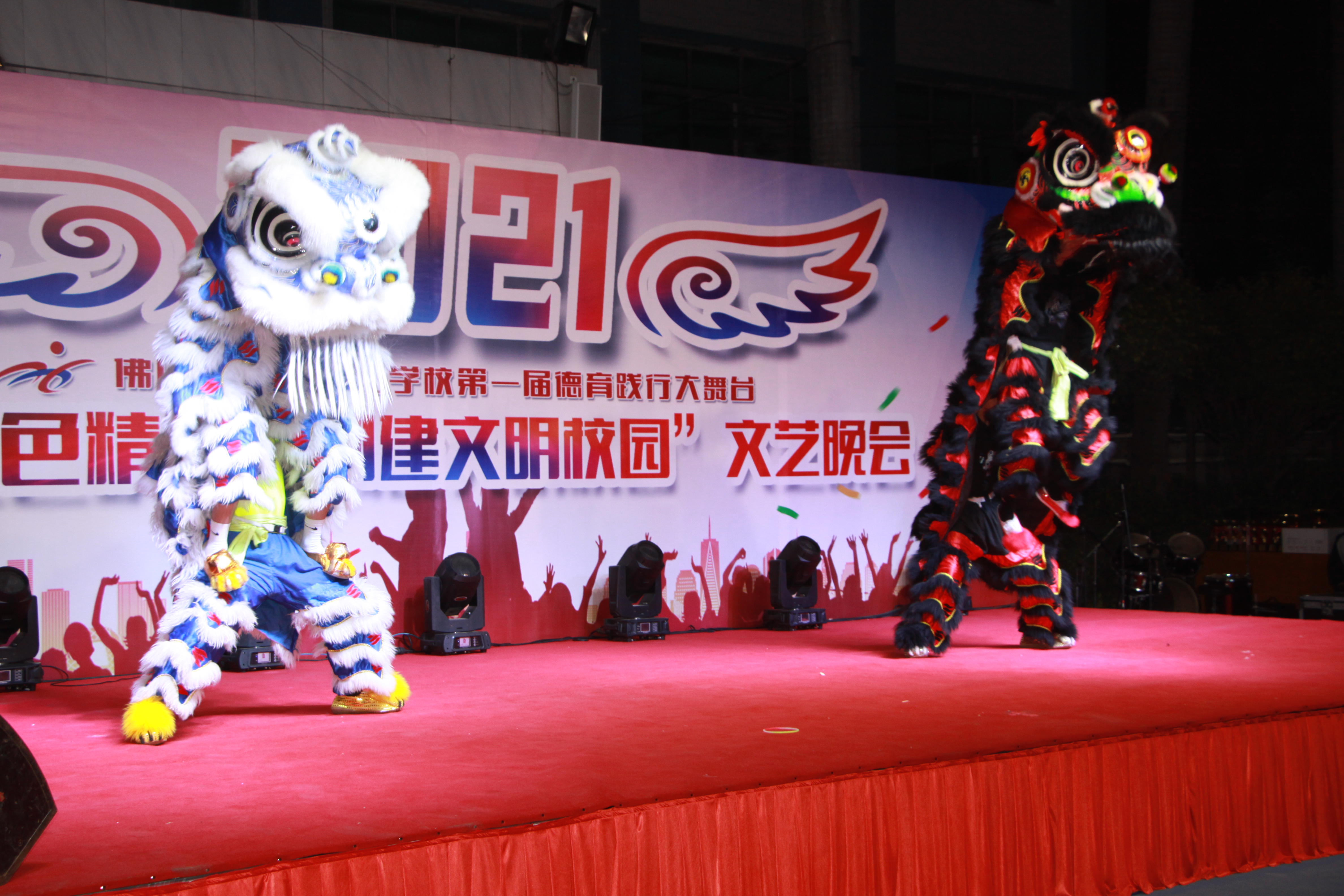 IMG_8813.JPG IMG_8813.JPG