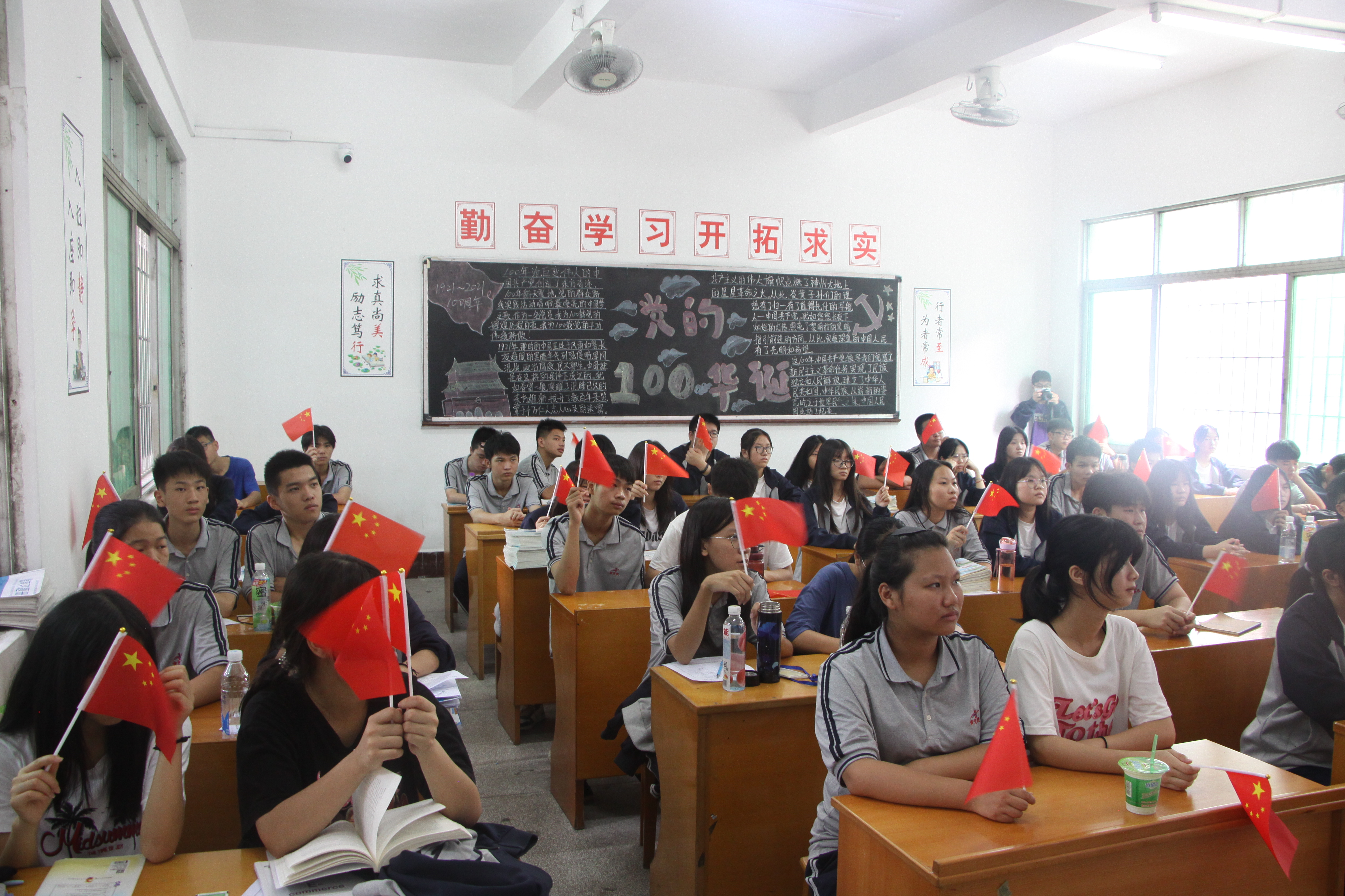 IMG_9908.JPG IMG_9908.JPG