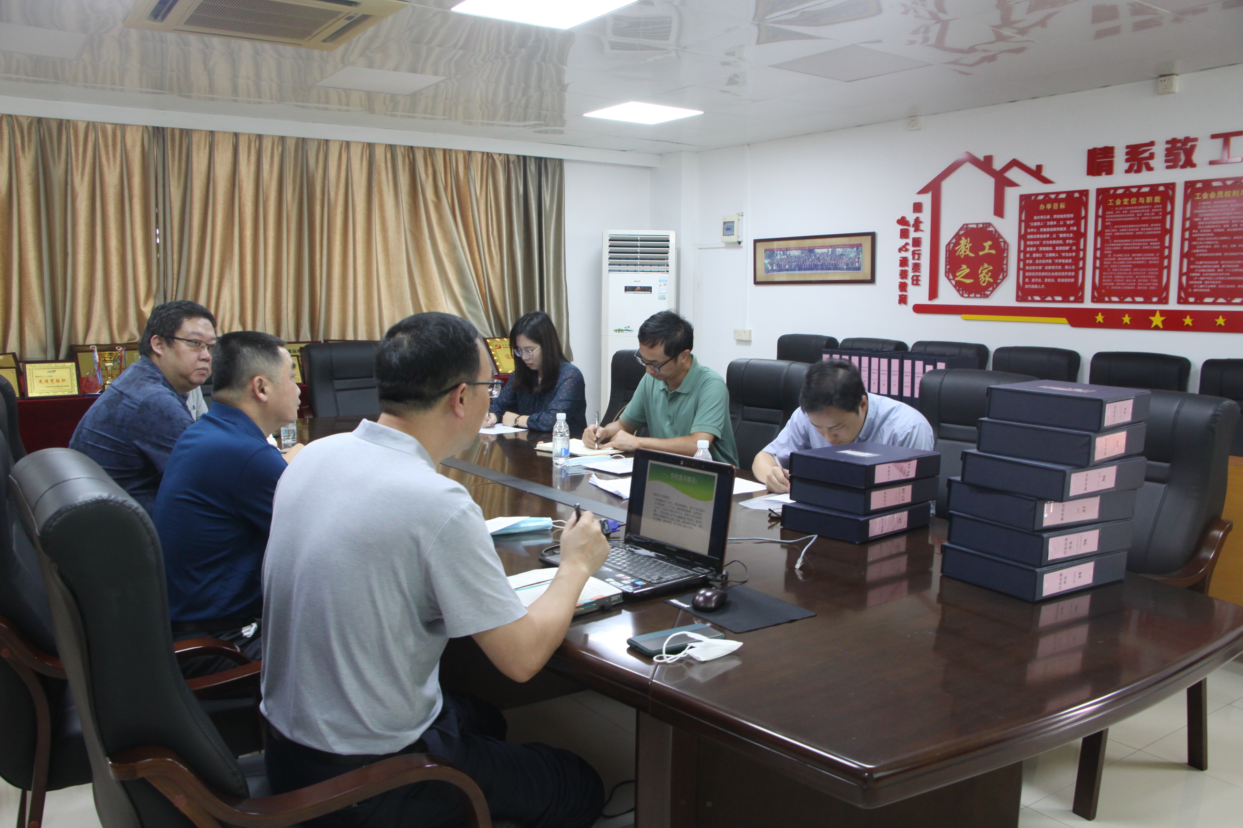 IMG_0256.JPG IMG_0256.JPG