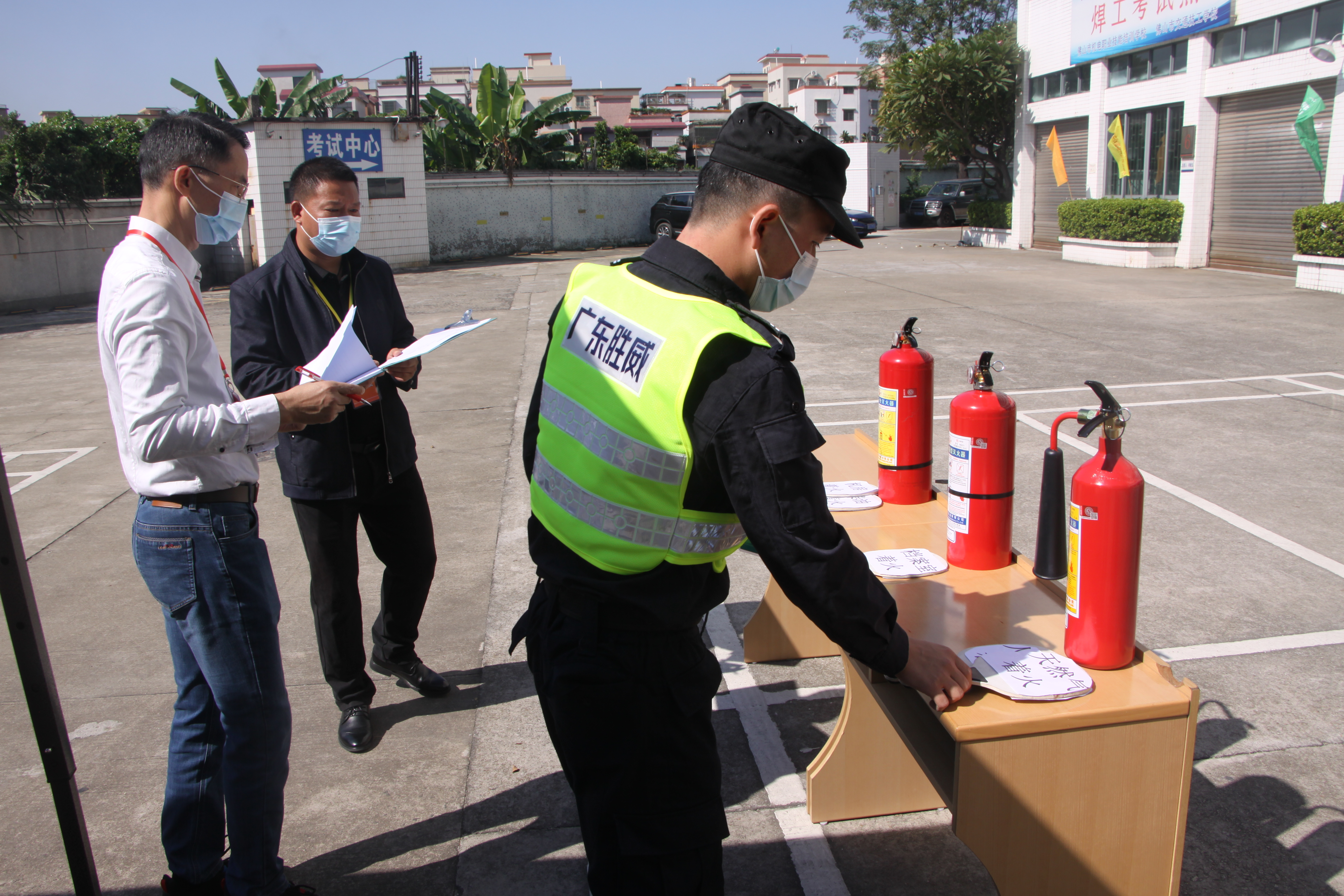 IMG_0774.JPG IMG_0774.JPG