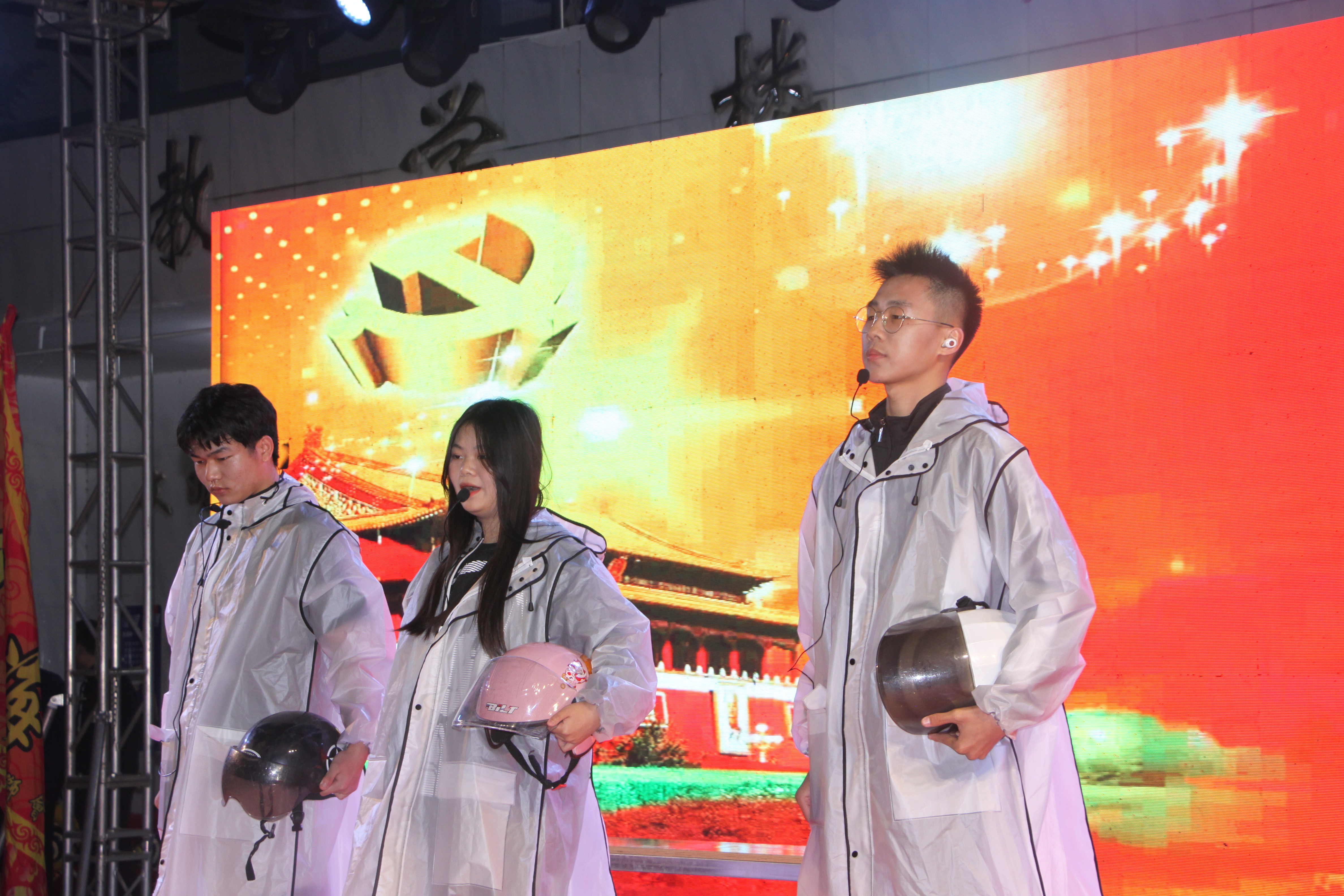 馮潤(rùn)城 (3).JPG 馮潤(rùn)城 (3).JPG