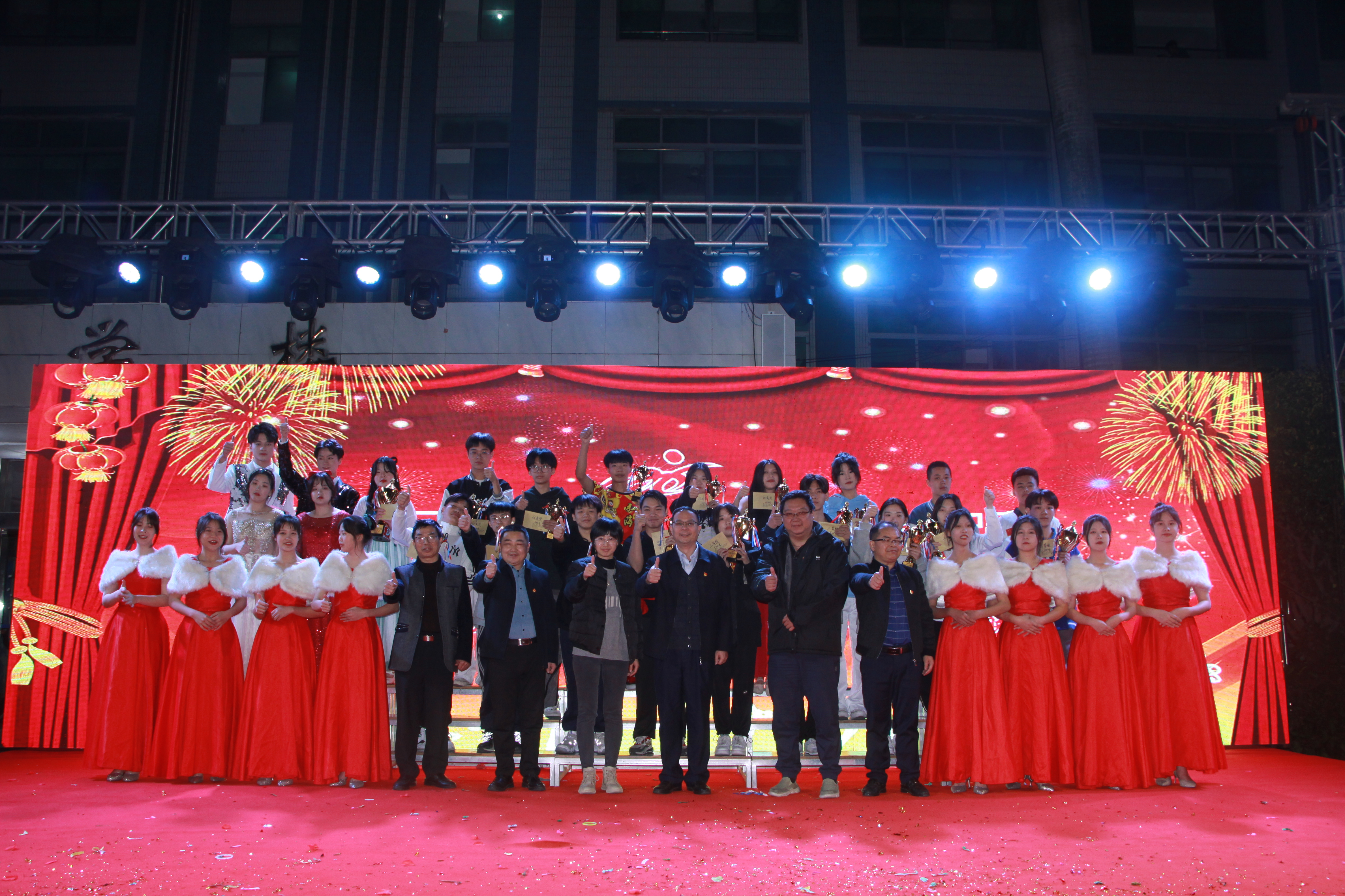 馮潤(rùn)城 (15).JPG 馮潤(rùn)城 (15).JPG