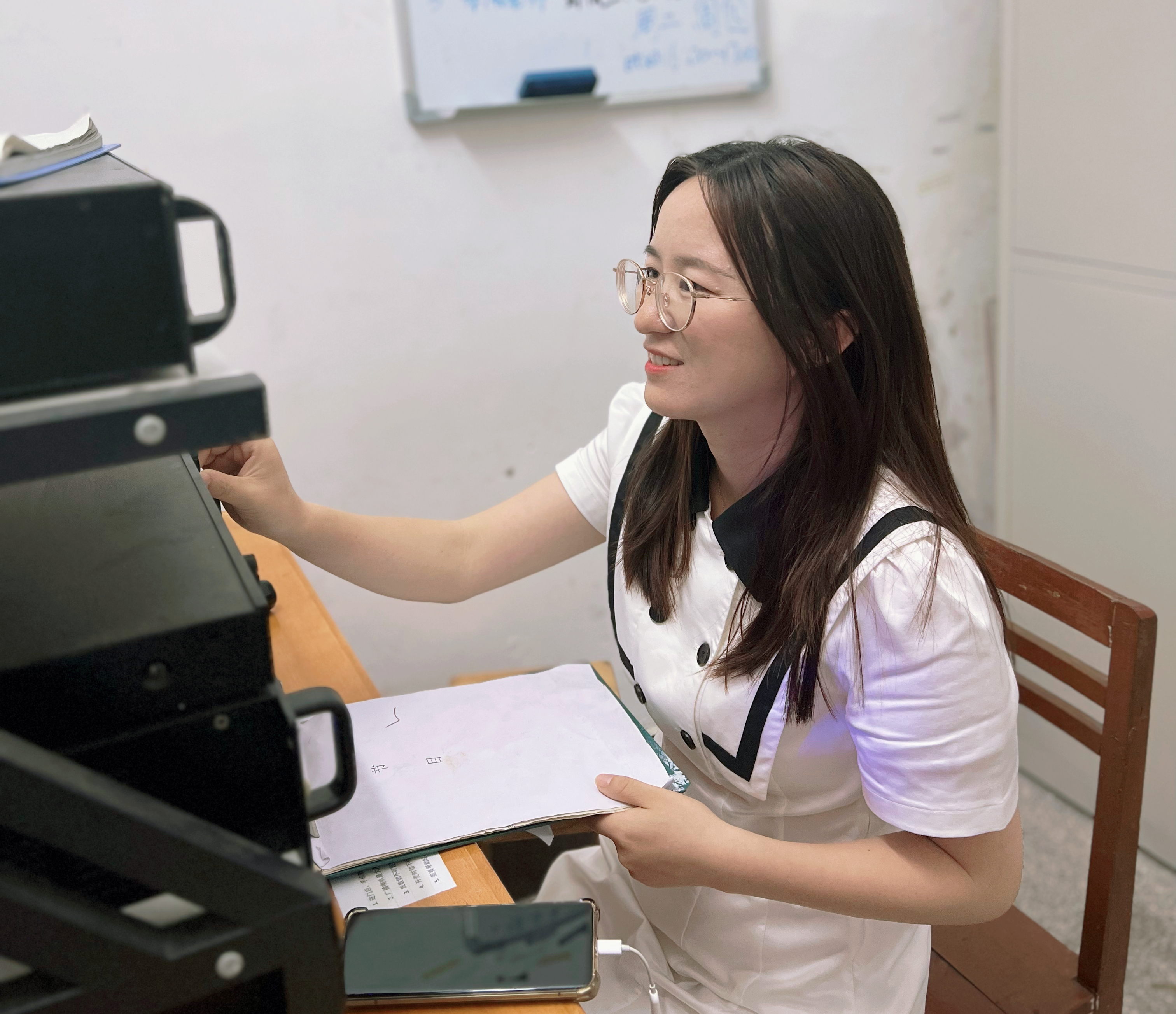 李瓊 (1).jpeg 李瓊 (1).jpeg