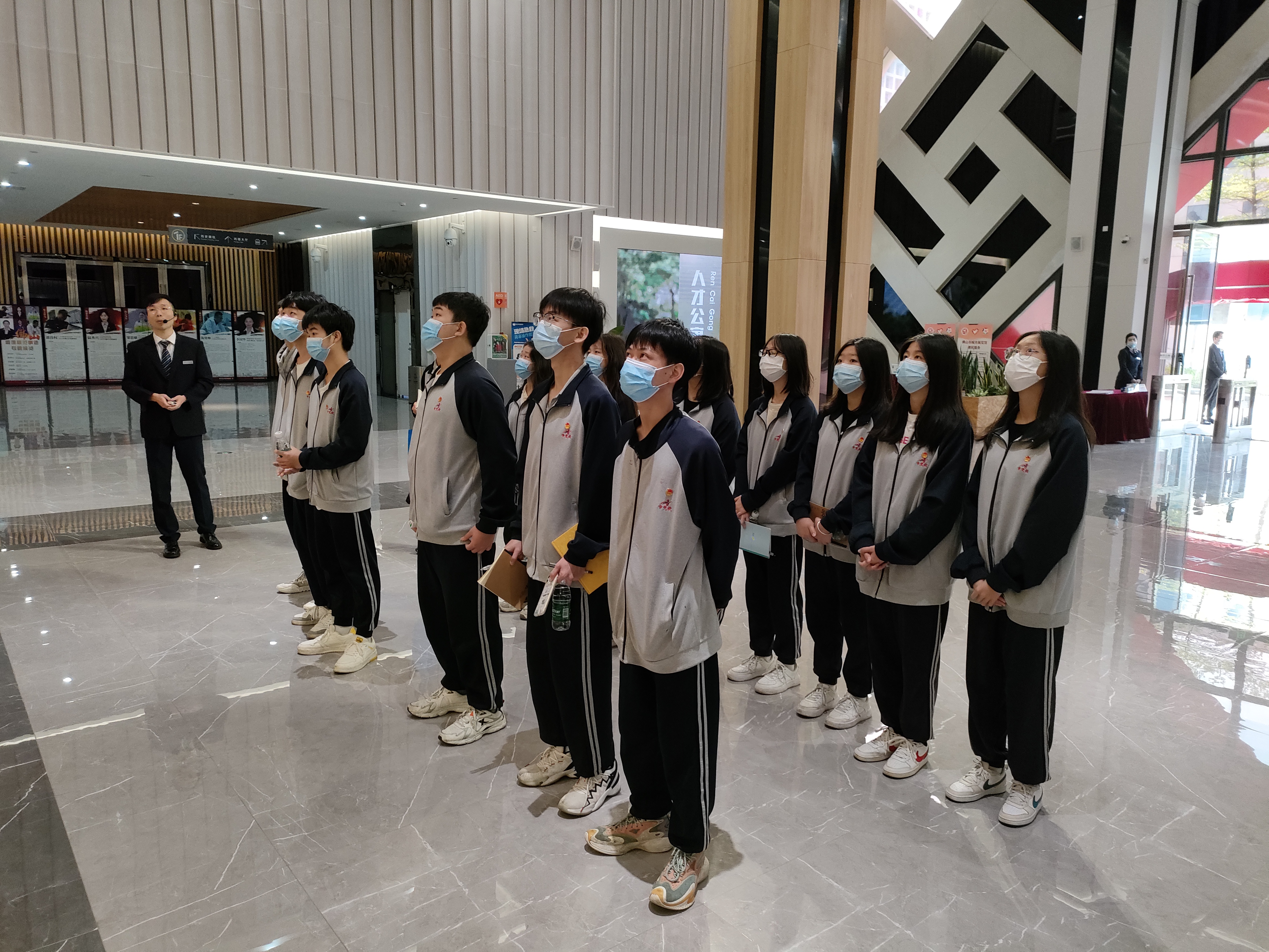 許寧杰.jpg 許寧杰.jpg