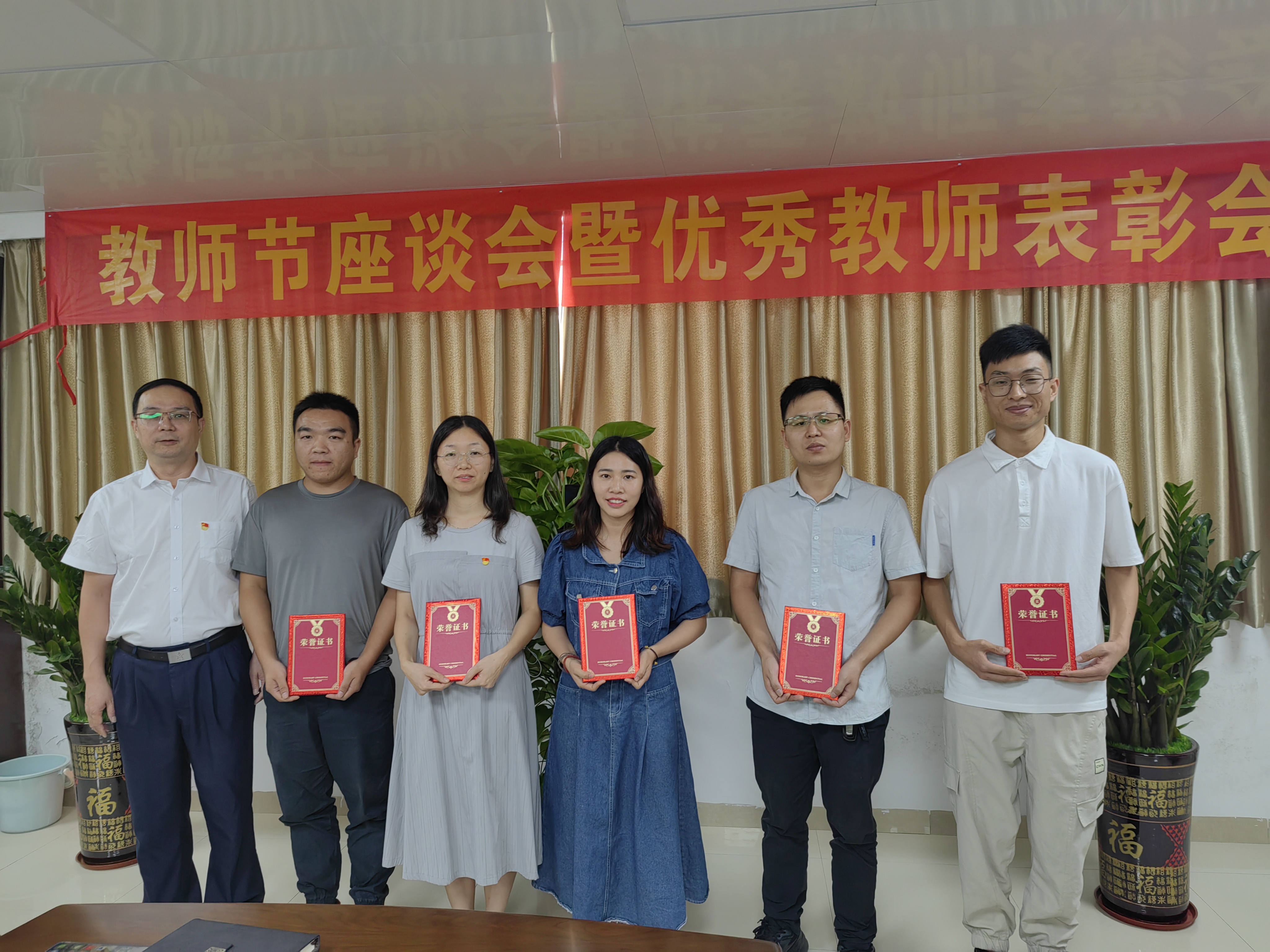 繆禧琳 (5).jpg 繆禧琳 (5).jpg